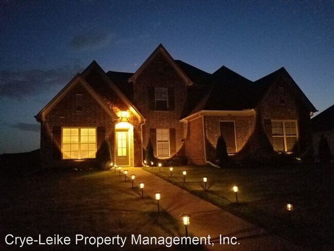 Foto del edificio - 5 br, 3 bath House - 5877 Shiloh Ln