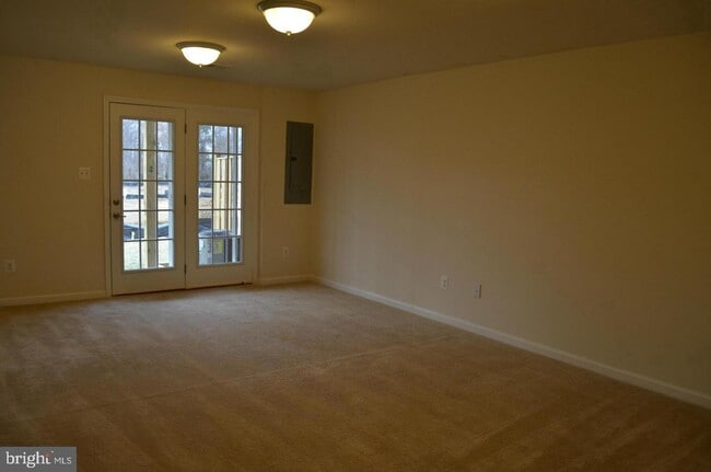 Building Photo - 22861 Chestnut Oak Terrace