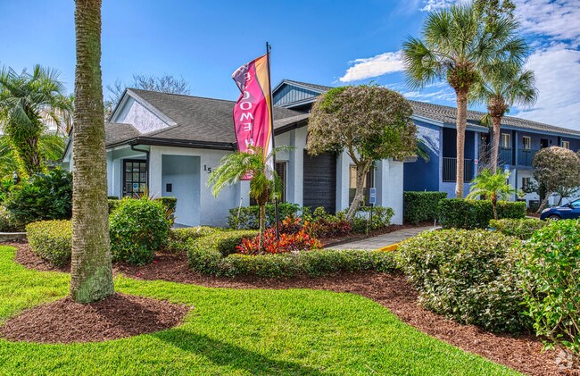 ENTRADA - Bridgewater Pointe Apartments