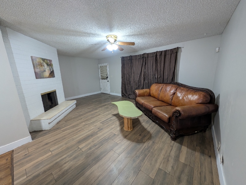 Photo - 1311 W Elna Rae St