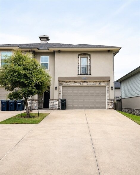 Photo - 3420 Summerway Drive Unit