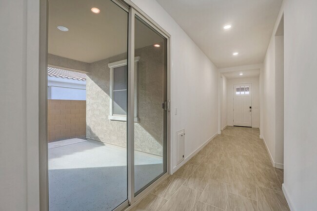 Foto del edificio - 12881 N 145th Dr