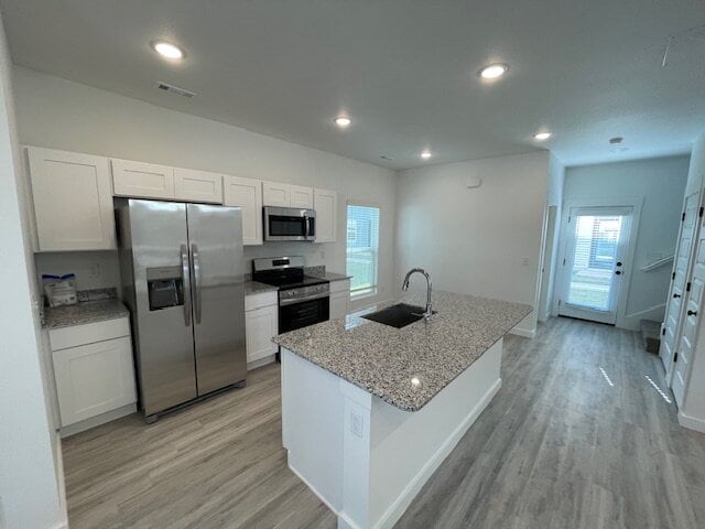 Foto del edificio - 861 Massachusetts Ave