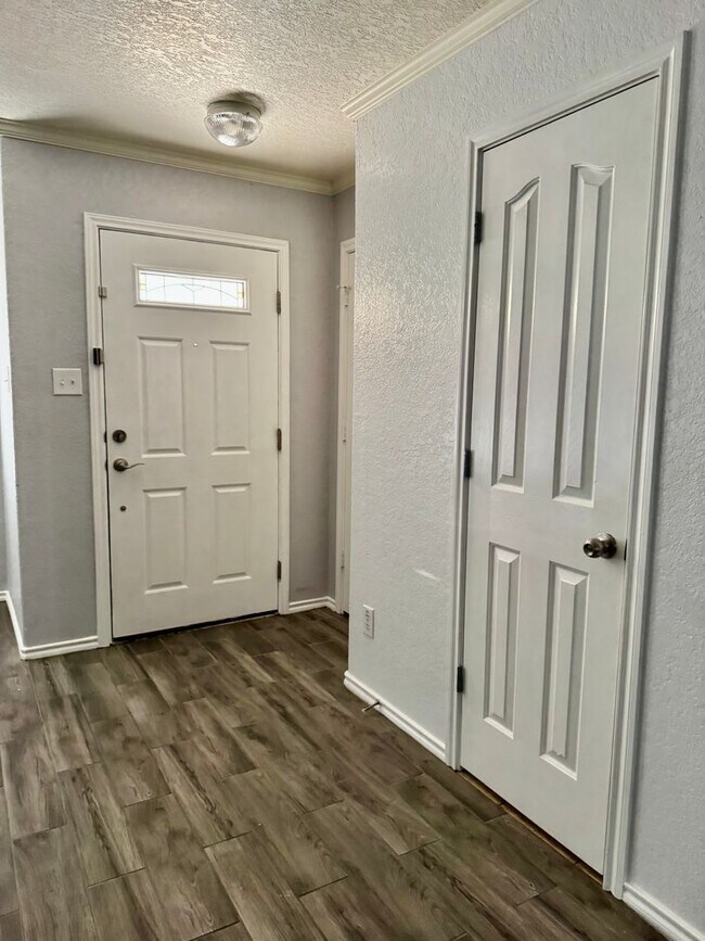 Foto del edificio - 204 Gatewood Oak