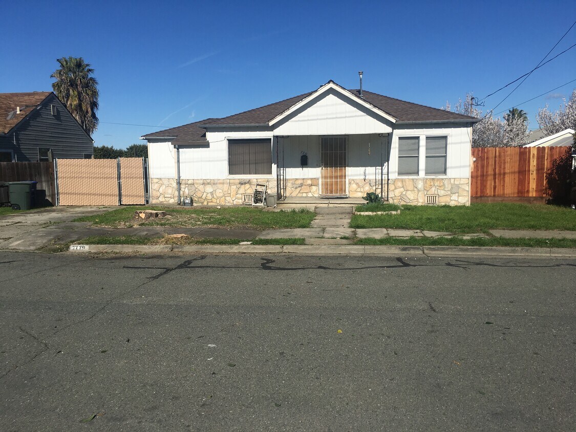 Front of the house - 779 E 11th St