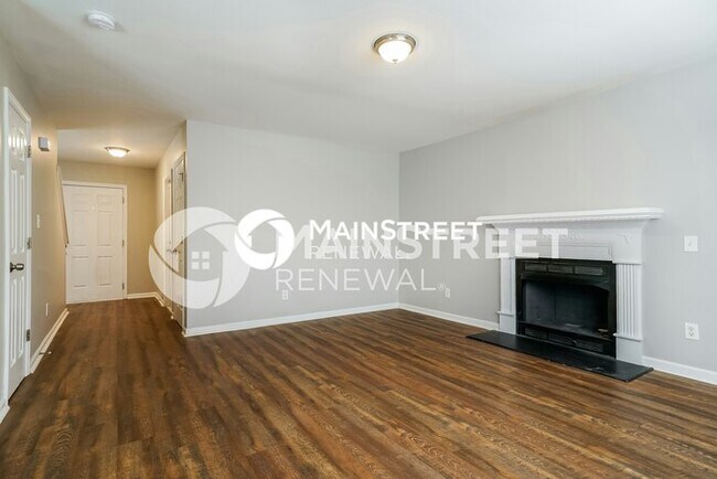 Building Photo - 4 Bedroom Pet-Friendly Home in Raleigh, NC with Main Street Renewal