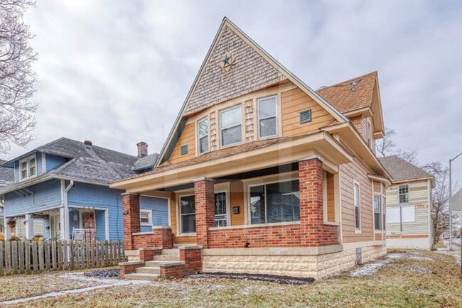 Foto del edificio - 960 Eastern Ave