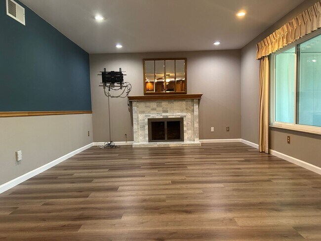 Foto del edificio - 3424 ALDER PL CHINO HILLS 91709  (4 BED / ...