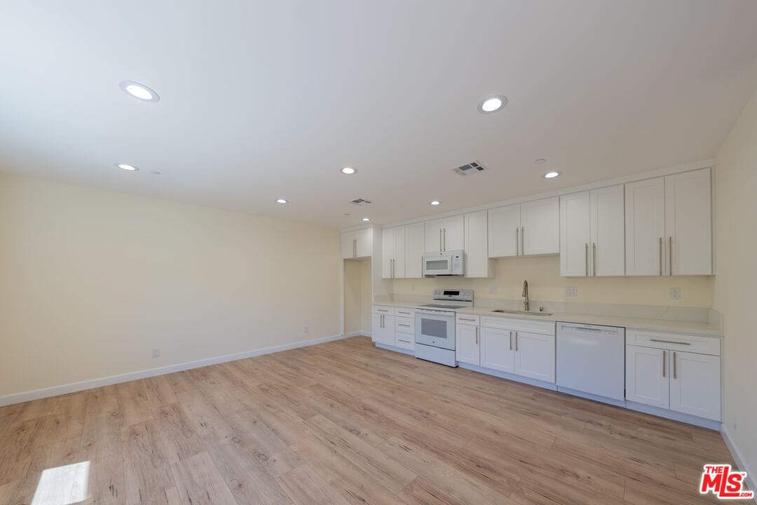 Foto principal - 1031 Thompson Ave