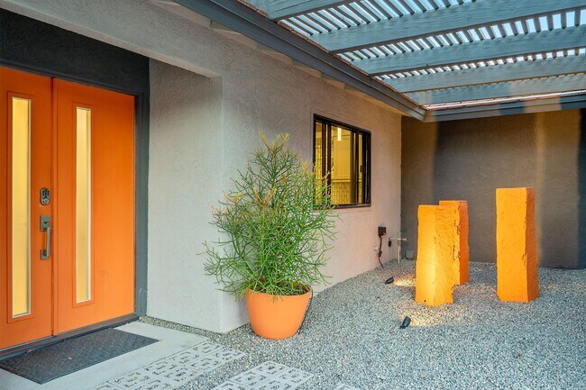 Foto del edificio - 2222 E Via Escuela