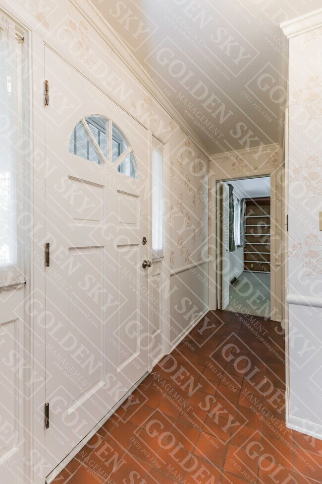 Foto del edificio - 1405 N Briar Rd