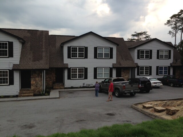 Primary Photo - 2661-2671 Valley Heights Dr