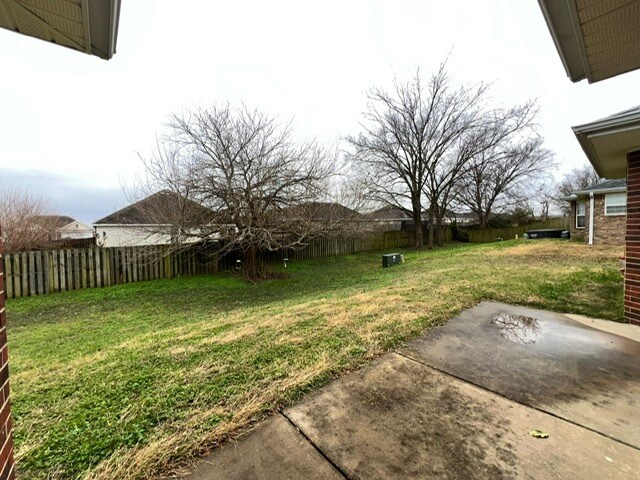 Foto del edificio - 2403 SW 20th St