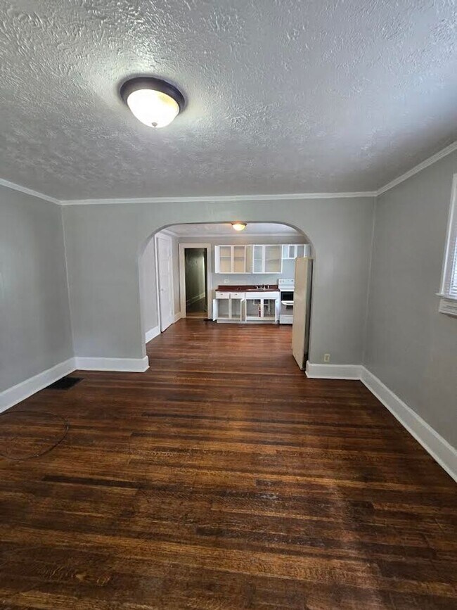 Foto del edificio - Spacious Two Bedroom Duplex Near New York ...