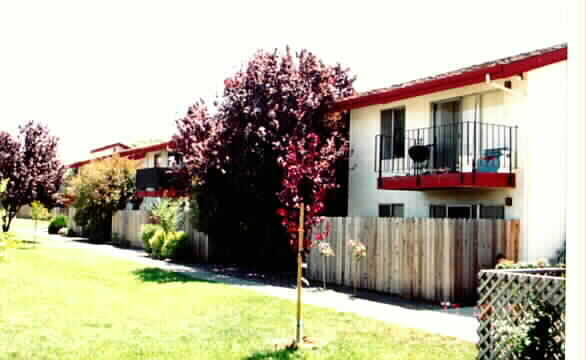 Foto del edificio - 2507 Portola Ave