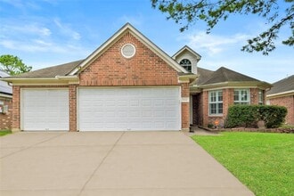 Building Photo - 3642 Slocom Dr