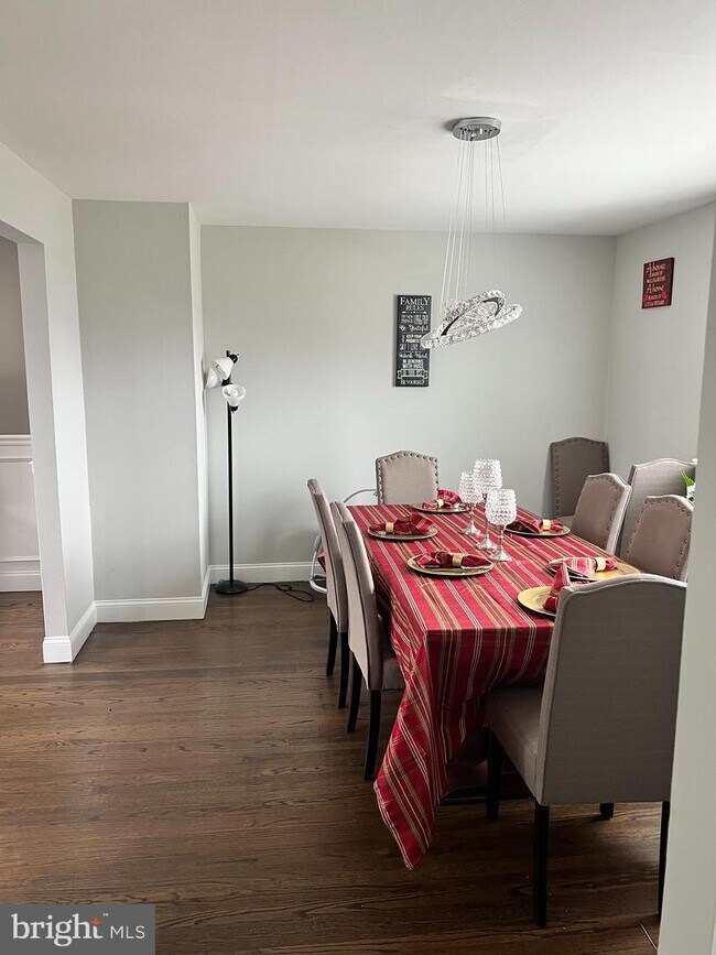 Foto del edificio - 324 S Harrison Ave