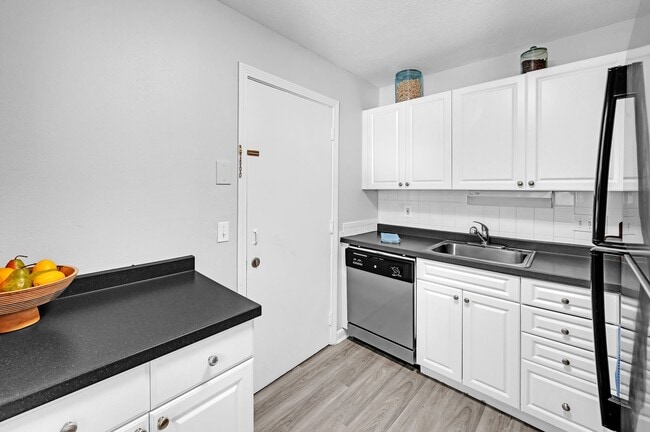 Building Photo - Ashford Crossing