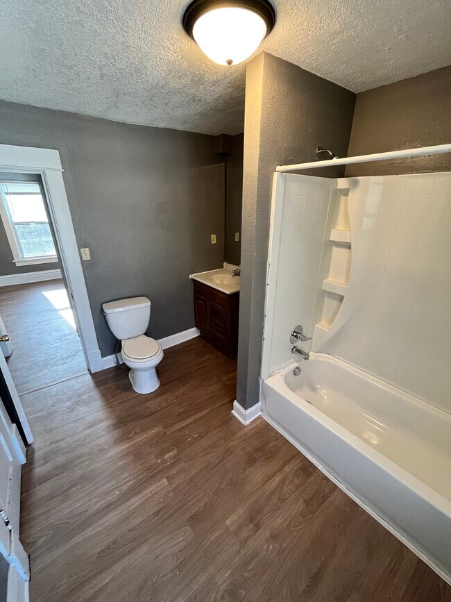 Foto del edificio - 2107 SW 9th St