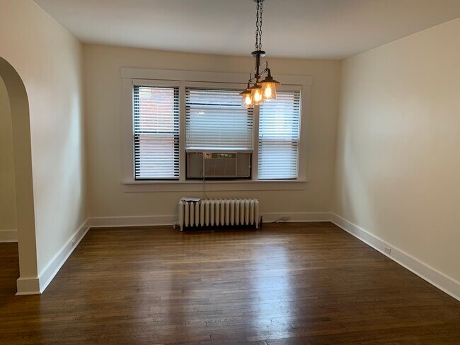 Foto del edificio - 6401 Bartlett St