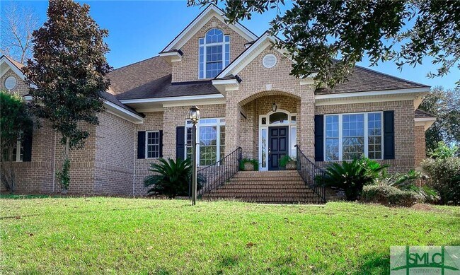 Building Photo - 14 Woodchuck Hill Dr