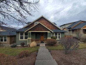 Building Photo - 4235 SW Rhyolite Pl
