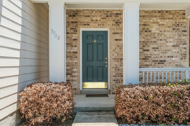 Building Photo - 3710 Green Breeze