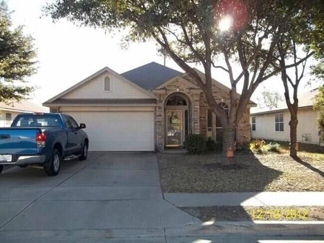 Building Photo - 17525 Tobermory Dr