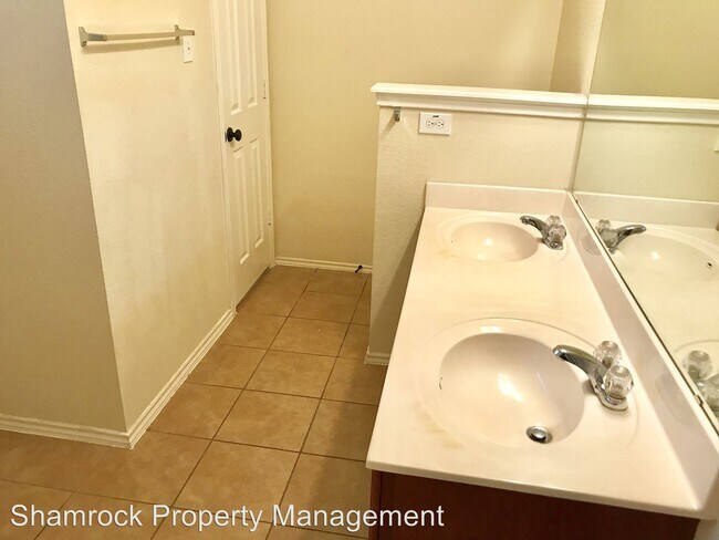 Building Photo - 4 br, 2 bath House - 6708 Cold Water Dr