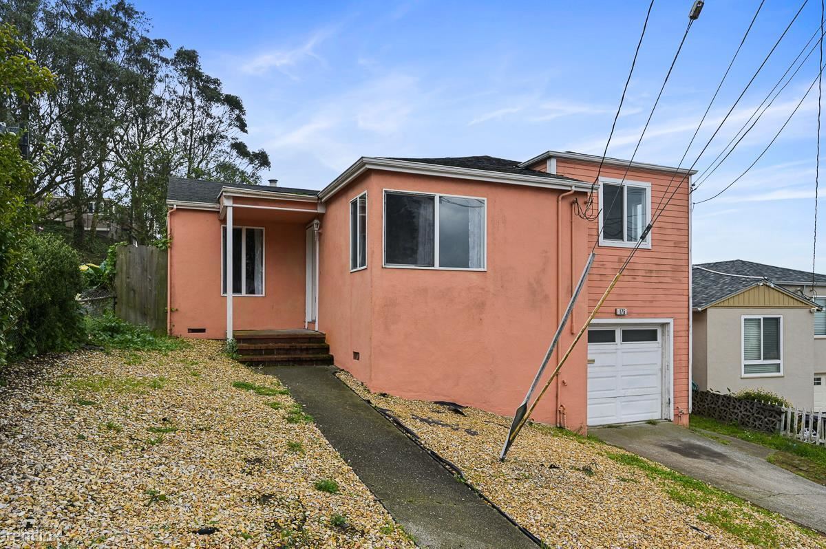 Primary Photo - 3 br, 1 bath House - 175 E Vista Ave
