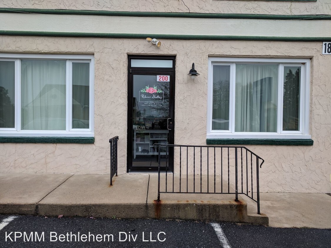 Primary Photo - Studio, 1 bath Apartment - 1822 6th St.