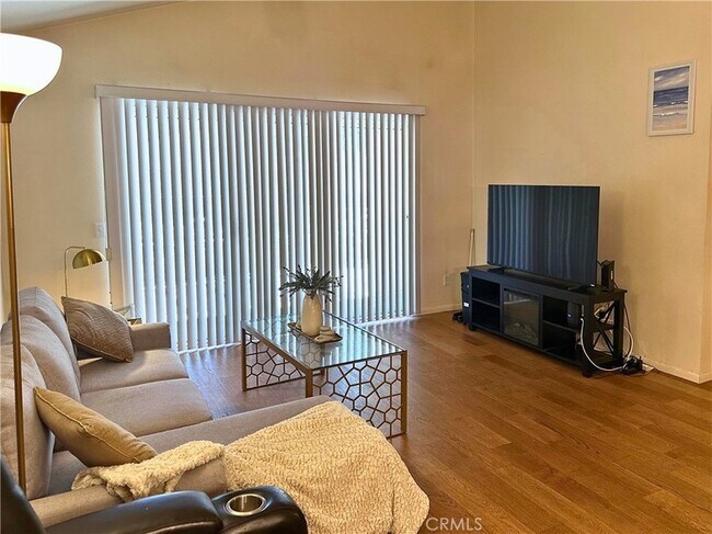 Foto del edificio - 19051 Primrose Ln