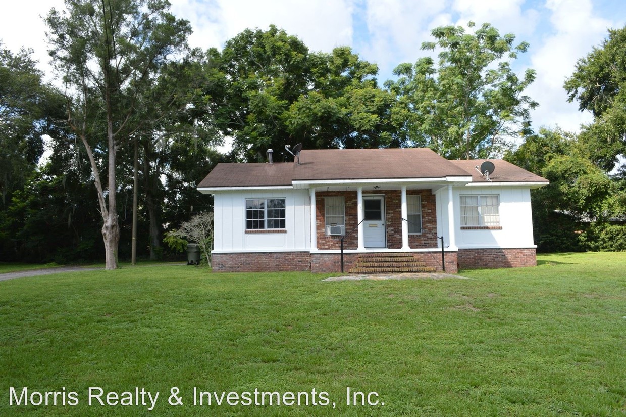 Primary Photo - 3 br, 2 bath House - 809 N Shore Dr