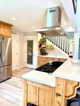 Building Photo - 224 Cotati Oaks Ct W