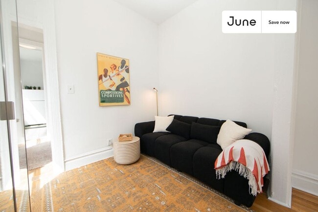 Photo - 824 9th Ave Apartment