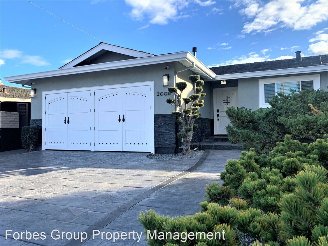 Primary Photo - 5 br, 3 bath House - 2008 Cirone Way
