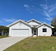 Building Photo - 3615 Clematis Rd