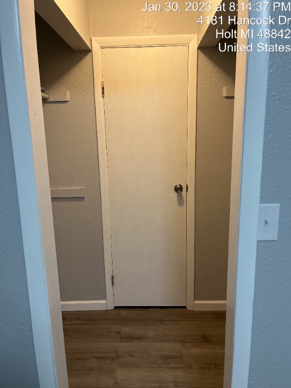 Primary Photo - 4181 Hancock Dr