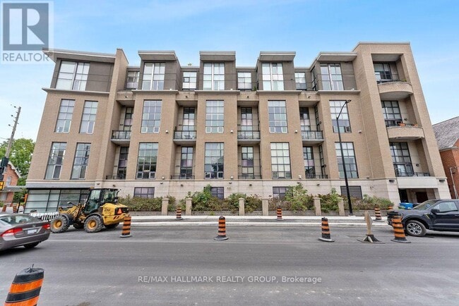 Building Photo - 29 Main St