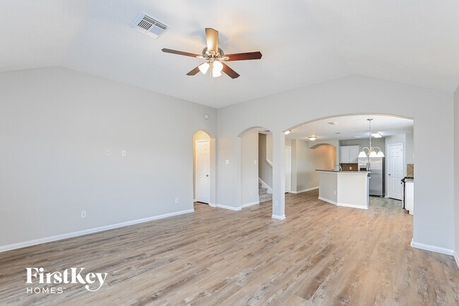 Building Photo - 18126 Hillock Glen Ln