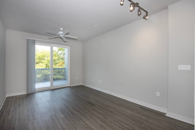 Interior Photo - Caspian Delray