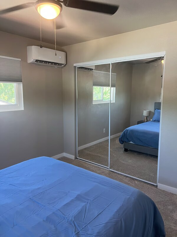 Foto del edificio - 1675 Emerald Pl