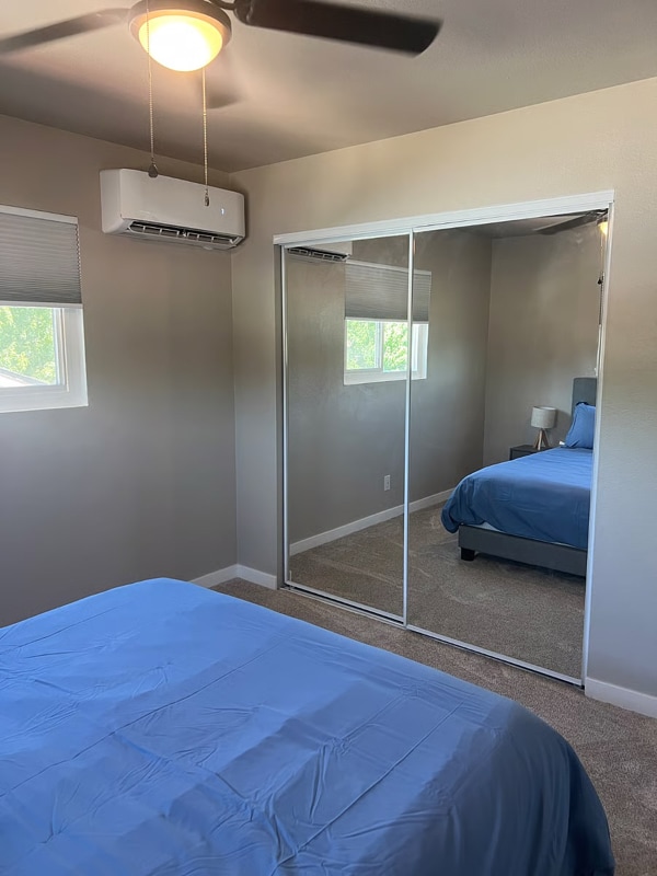 Building Photo - 1675 Emerald Pl