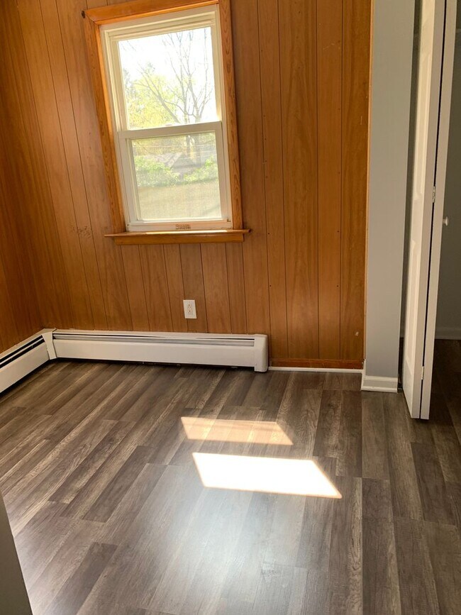 Foto del edificio - 2551 Ridge Rd