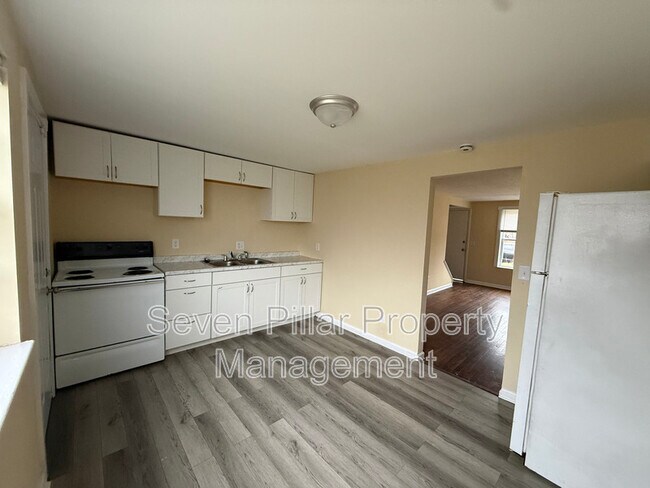 Foto del edificio - 3733 Briggs Rd