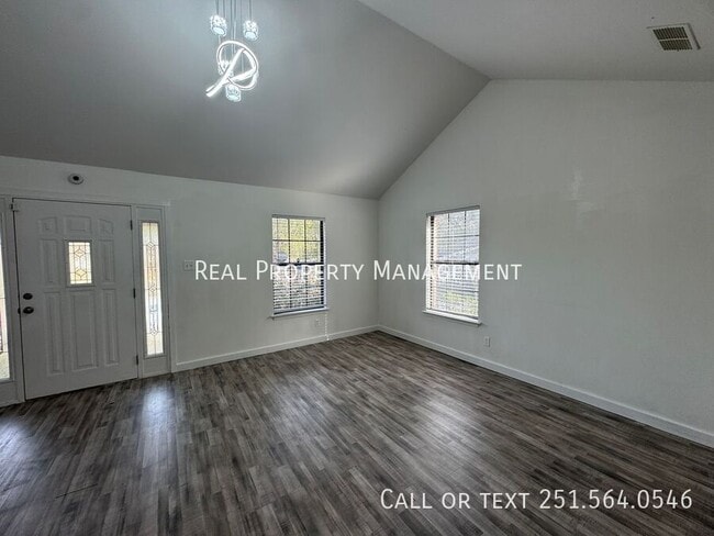 Foto del edificio - 6017 Mission Hills Ct