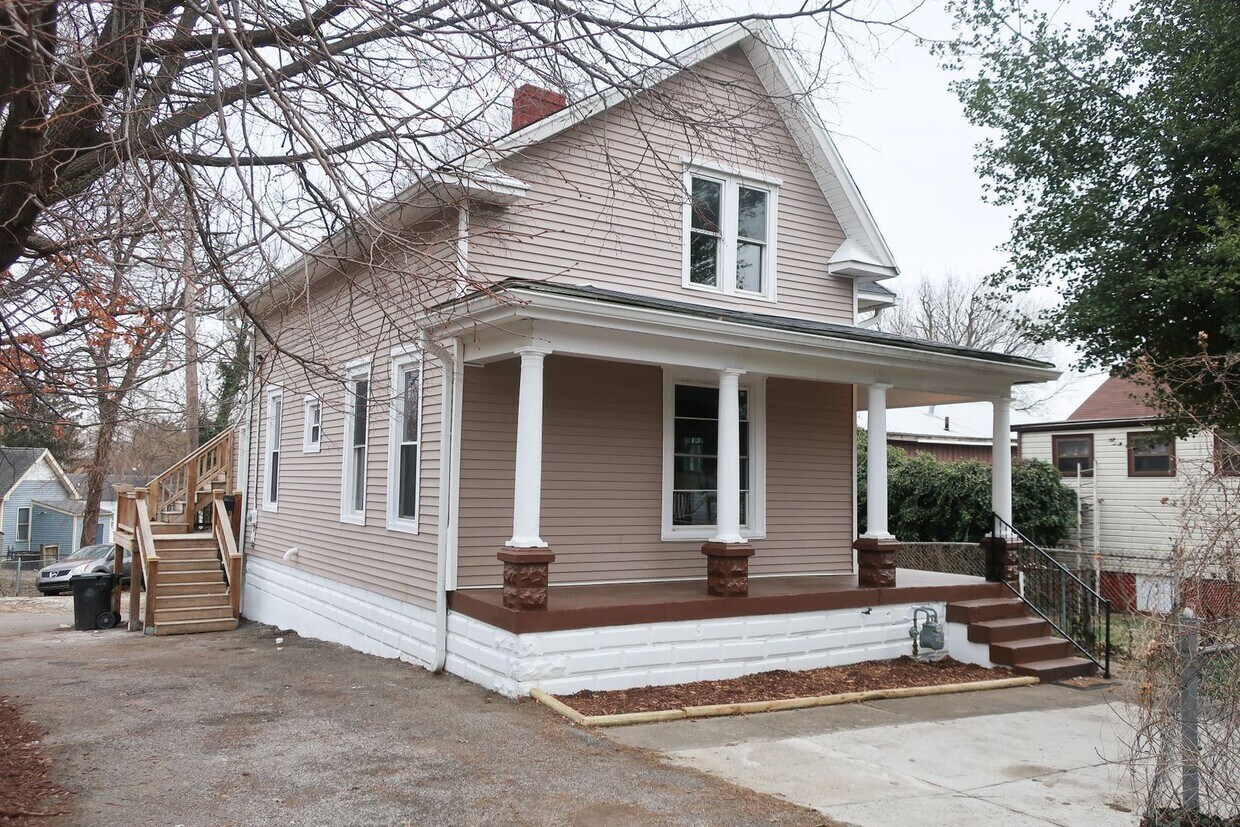 Foto principal - 3 br, 2 bath House - 1627 Lee Court