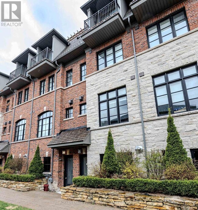 Building Photo - 20-20 Salvador Allende Ct