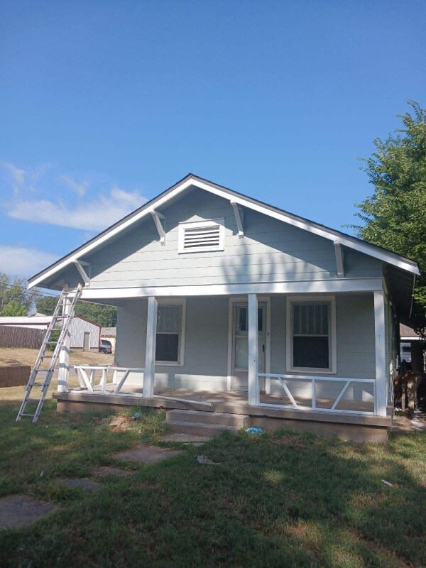 Foto principal - 623 N F St
