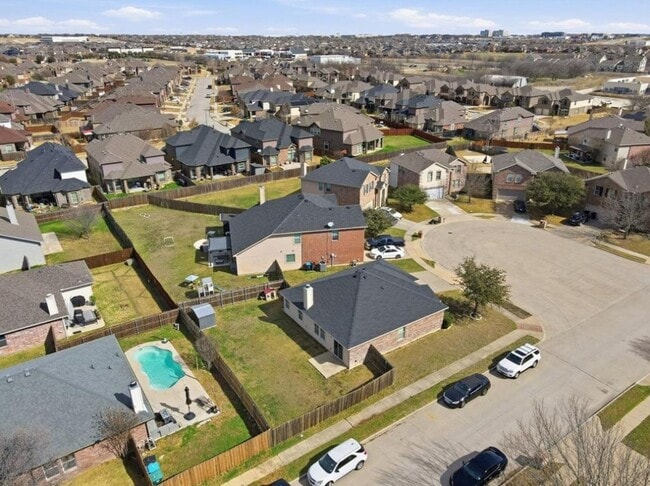 Foto del edificio - 1613 Grassy View Dr